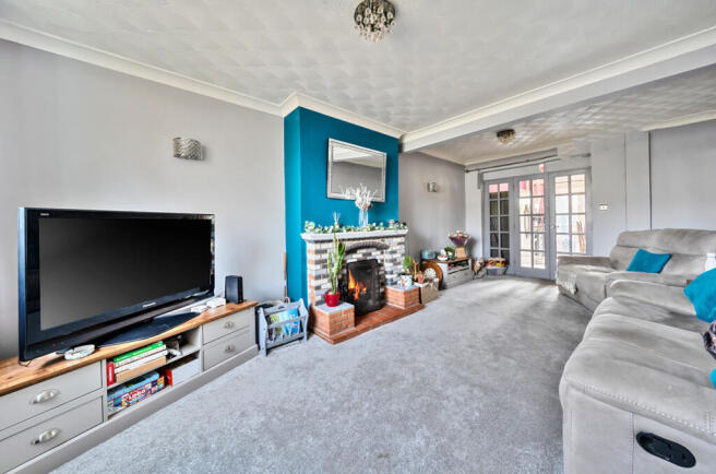 1405418-17-699458...