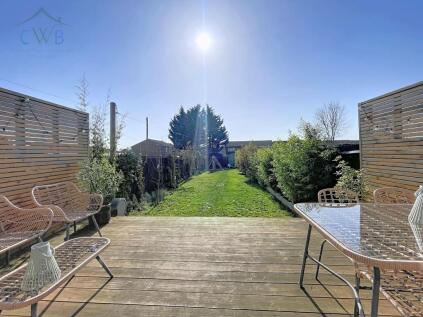 Constitution Hill, Snodland, ME6