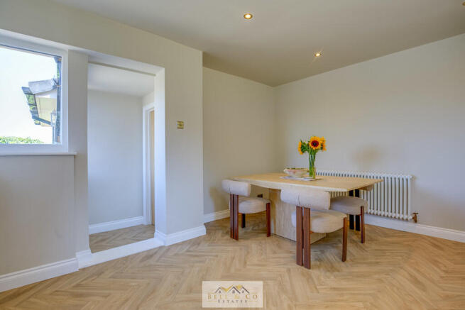 3 bed Detached Bungalow for sale Image 10