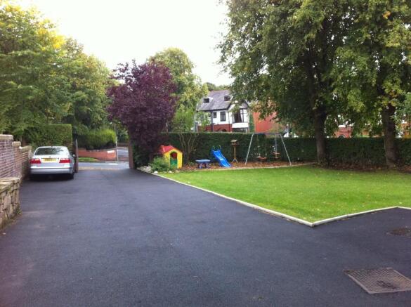 Photo 8