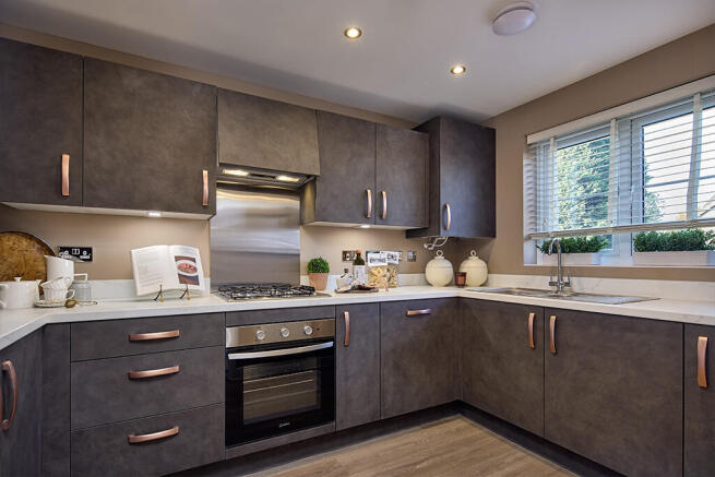 3 bed House for sale Image 4