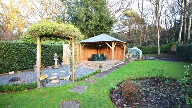 Bbq Area Alt
