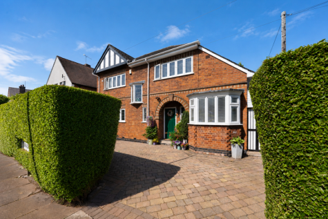 Braunstone Avenue, Leicester, Leicestershire