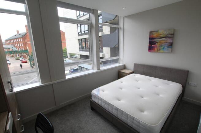 1 bed Flat to rent Image 4