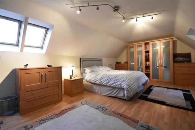BEDROOM FIVE