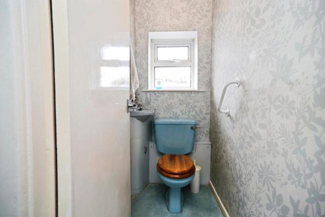 3 bed Semi-Detached for sale Image 11