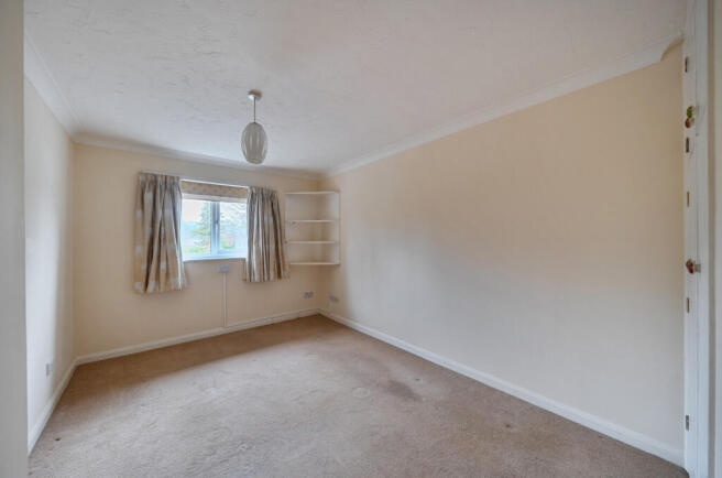 Ellingham Close, Alresford, Hampshire, SO24 photo 4