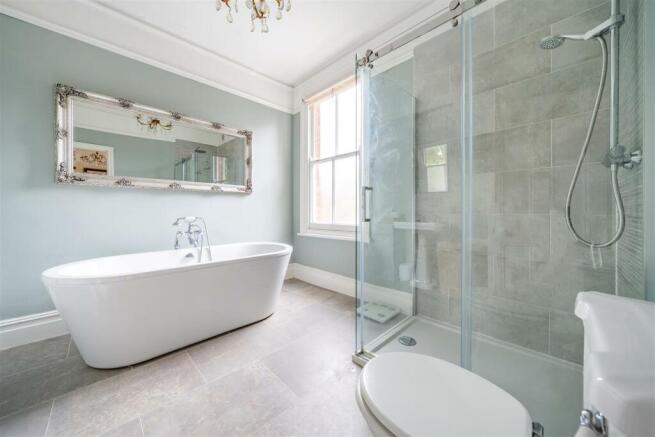 en-suite h.jpg