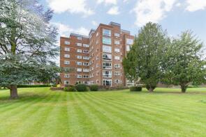 32, Cherwell Court, Broom Park, Teddington TW11 9RT