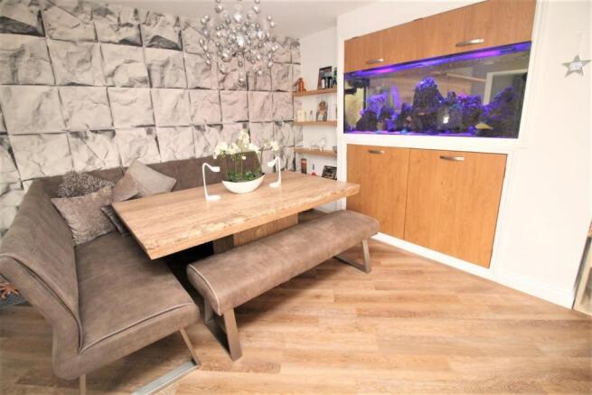 OPEN PLAN KITCHEN/DINER