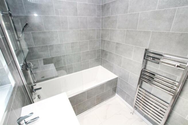 Bathroom Angle 2.jpg