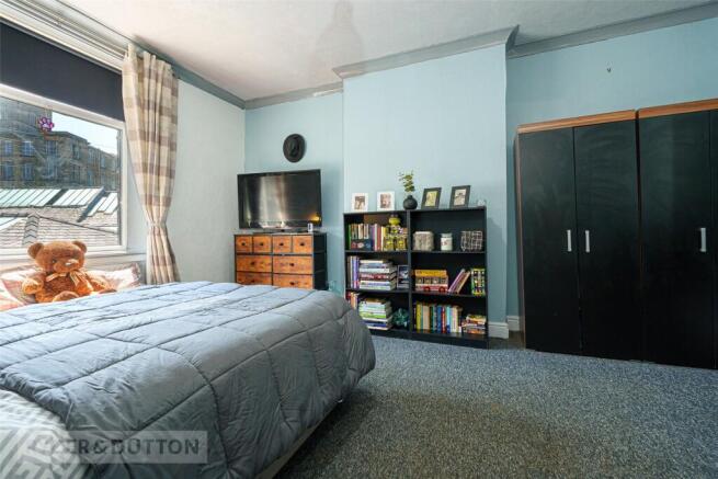2 bed Terraced for sale Image 9