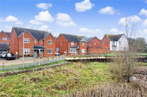 6, Belfry Grange, Binfield, Bracknell RG42 4JJ