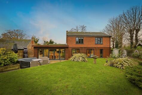 4 bed detached - Dawdys Court, Halvergate image 23
