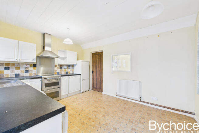 CAM05454G0-PR0092-STILL002