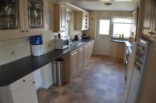Kitchen/Breakfast Ro
