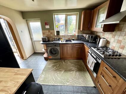 Shakespeare Road, Burton-on-Trent, DE14