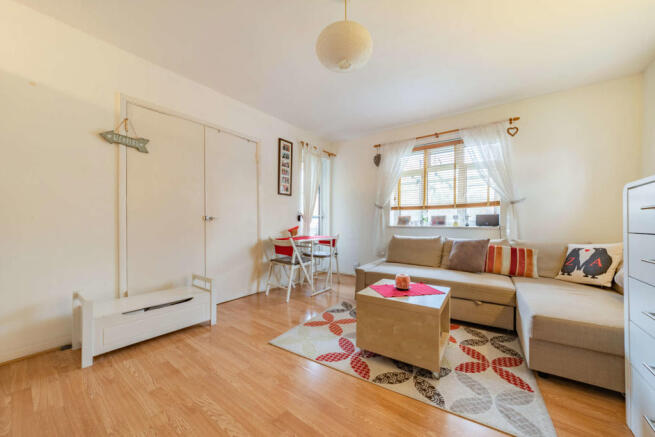 8493834-interior09-800