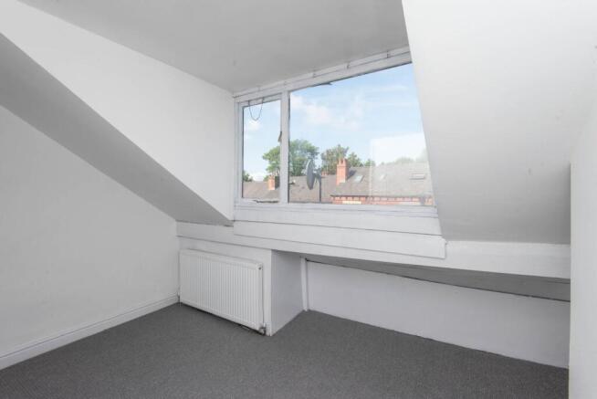 4 bed Terraced to rent Image 10