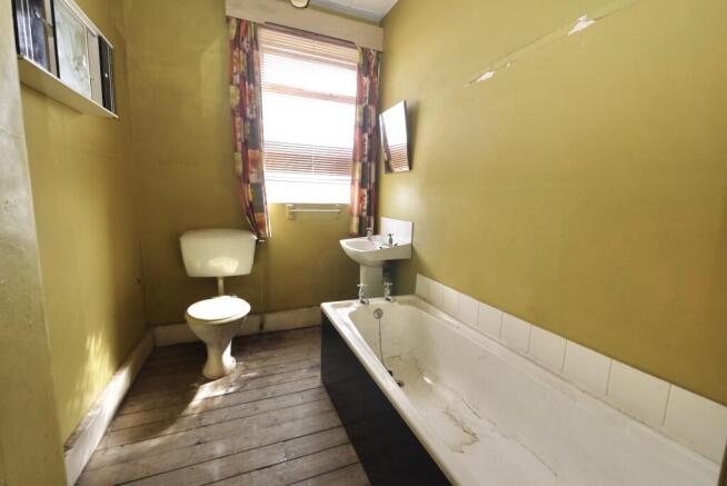 2 bed Terraced for sale Image 11