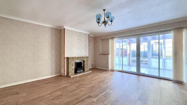 Sitting/Dining Room