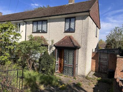 Lullingstone Crescent, St Pauls Cray, Orpington, Kent, BR5 3EB