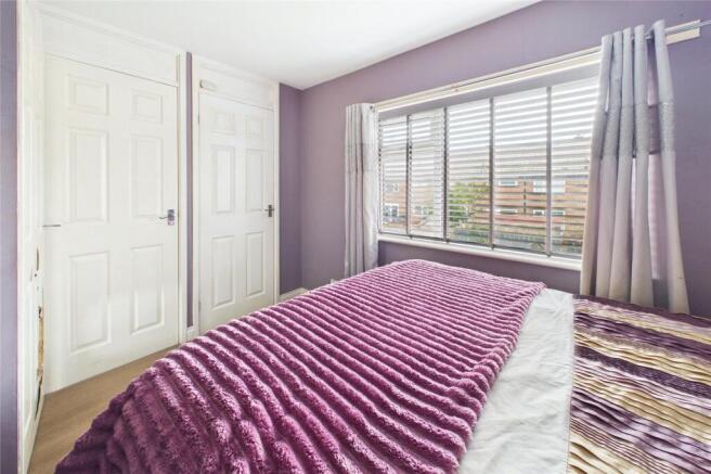 3 bed Terraced for sale Image 9