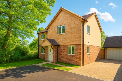 Highland Place, Minsterworth, Gloucester, GL2
