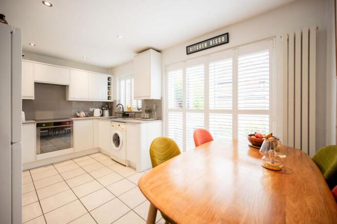 Pinewood, Skelmersdale, WN8 photo 3