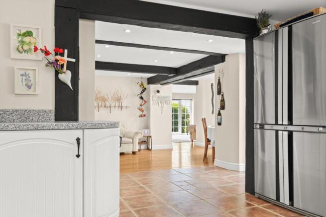 3 bed Detached for sale Image 5