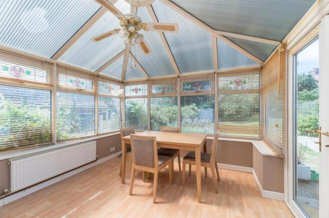 3 bed Semi-Detached for sale Image 9
