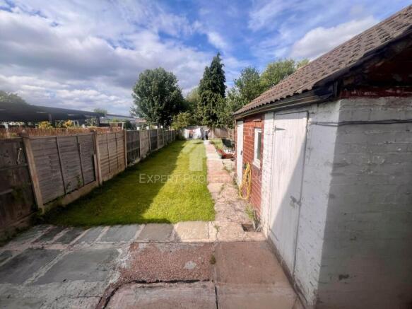 2 bed Semi-Detached for sale Image 8