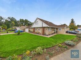57, Rembrandt Way, Bury St. Edmunds IP33 2LU