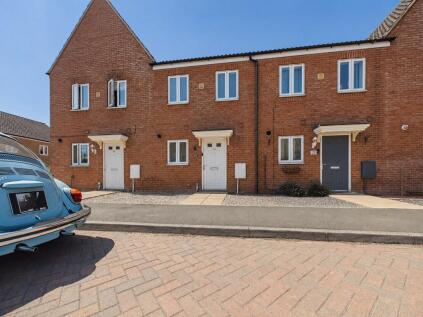 Scott Drive, Yaxley, PE7