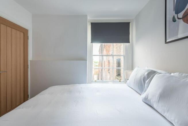 1 bed Apartment to rent Image 9