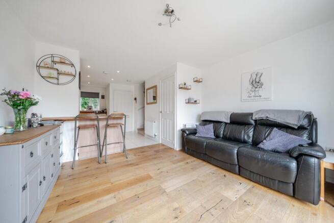 1298142-2-68386b3443229