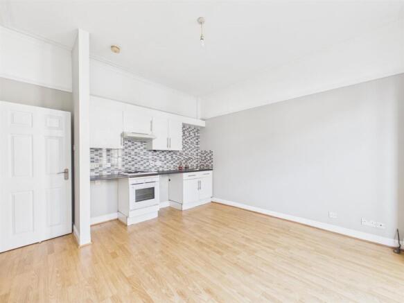 Apartment in Wallasey, New Brighton - View 4