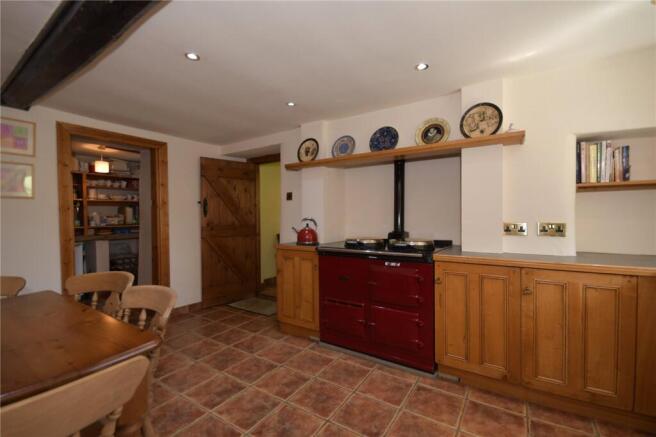 Kitchen/Dining