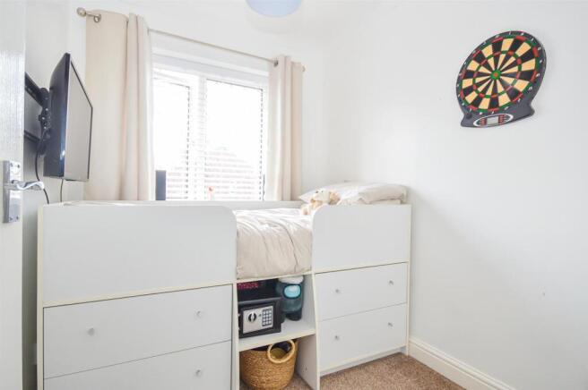 3 bed Semi-Detached for sale Image 8