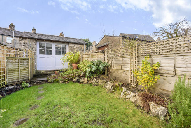Garden room/home ...