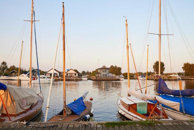 Brundall 