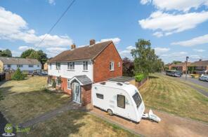 9, Huntsmoor Road, Tadley RG26 4DG