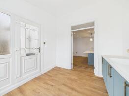Flat 2, Penare Court, Penare Gardens, Penzance TR18 2AR