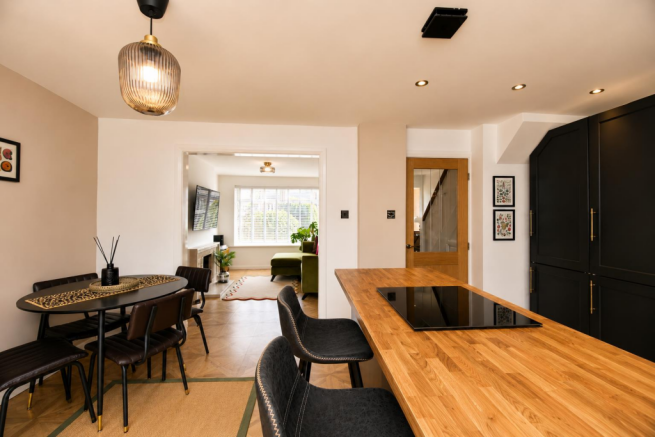 Open plan lounge / kitchen / dining room
