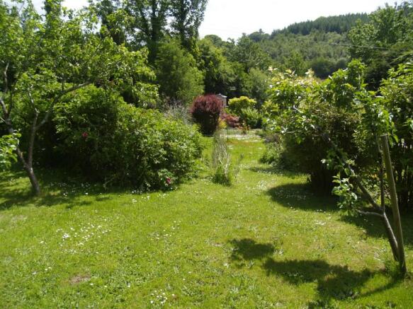 GARDEN AREA