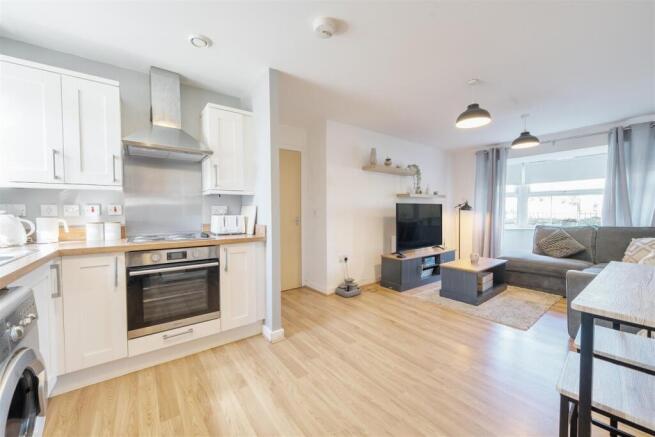 25 Alchester Court, Towcester