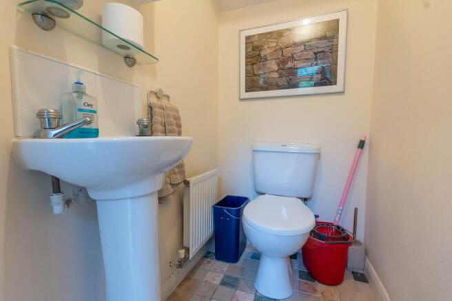4 bed Not Specified for sale Image 7