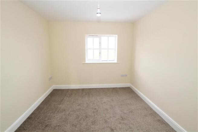4 bed Terraced to rent Image 12