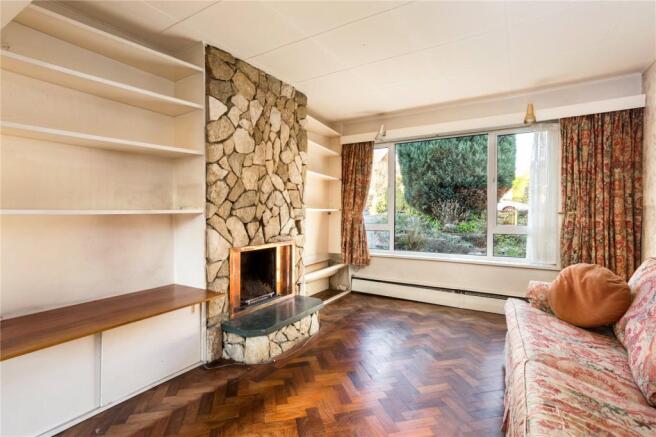 Sitting/Dining Room