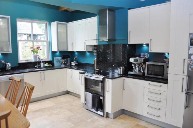 Kitchen/Breakfast Room